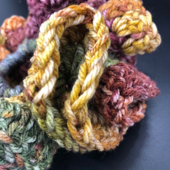 Abigail Cinnamon Cedar Crochet Hair Scrunchie Size Large - Picture 6 of 15